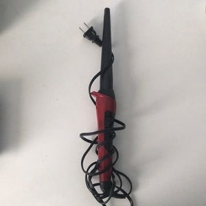 Remington red and black curler